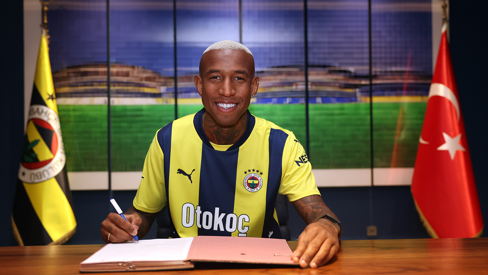 Fenerbahçe, Anderson Talisca ile resmen anlaştı 8 498185