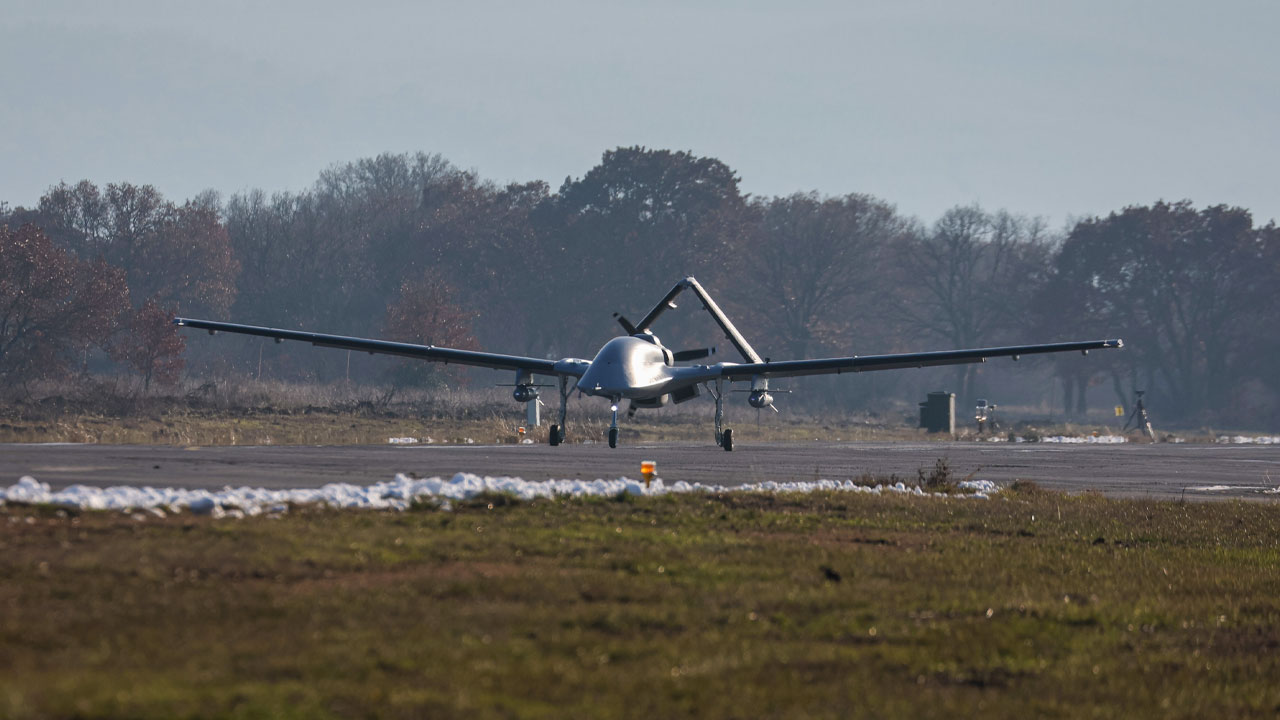 bayraktar tb3 ilk atis testinde hedefi tam isabet vurdu 1