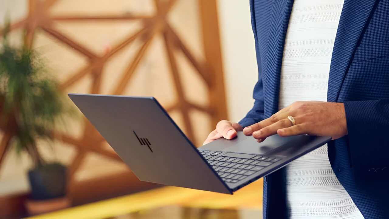 HP, yeni nesil yapay zekalı EliteBook PC'lerini tanıttı! 2 hp yeni nesil intel yapay zeka elitebook pc tanitti e1736195736969