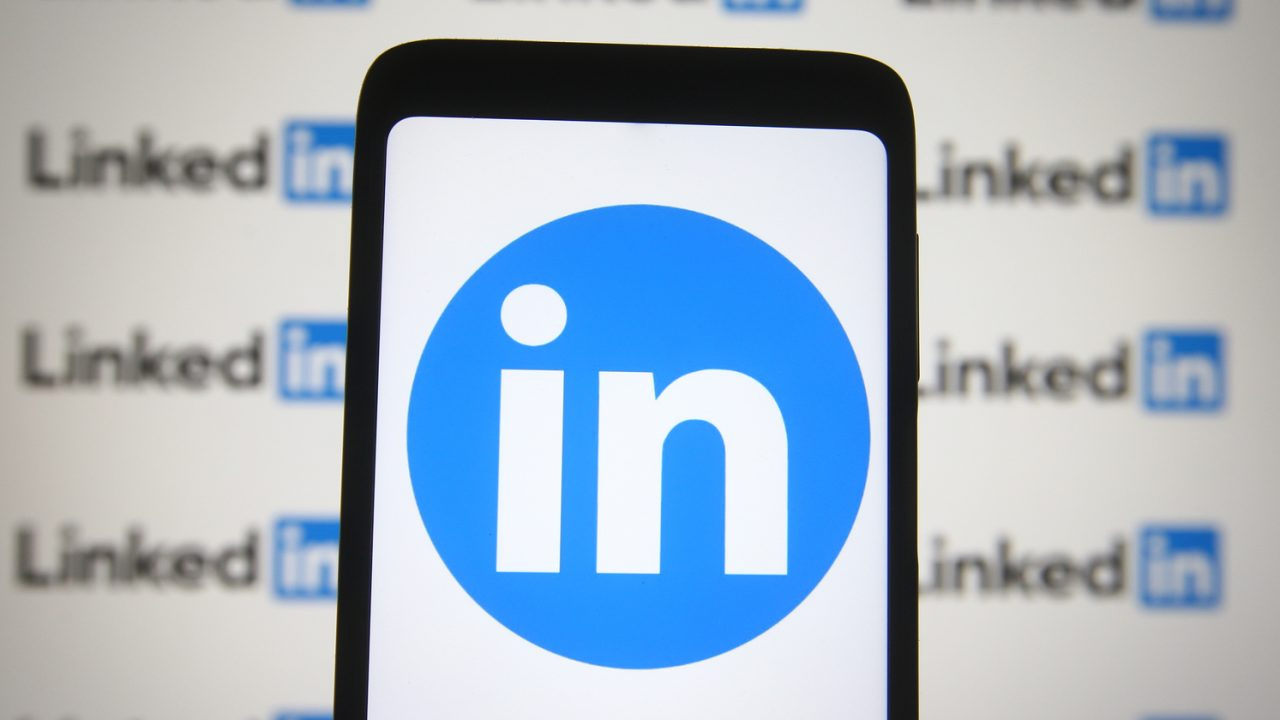 LinkedIn yapay zeka eğitmek için özel mesajları mı kullanıyor? 15 linkedin inmail ozel mesaj yapay zeka iddia 4.webp
