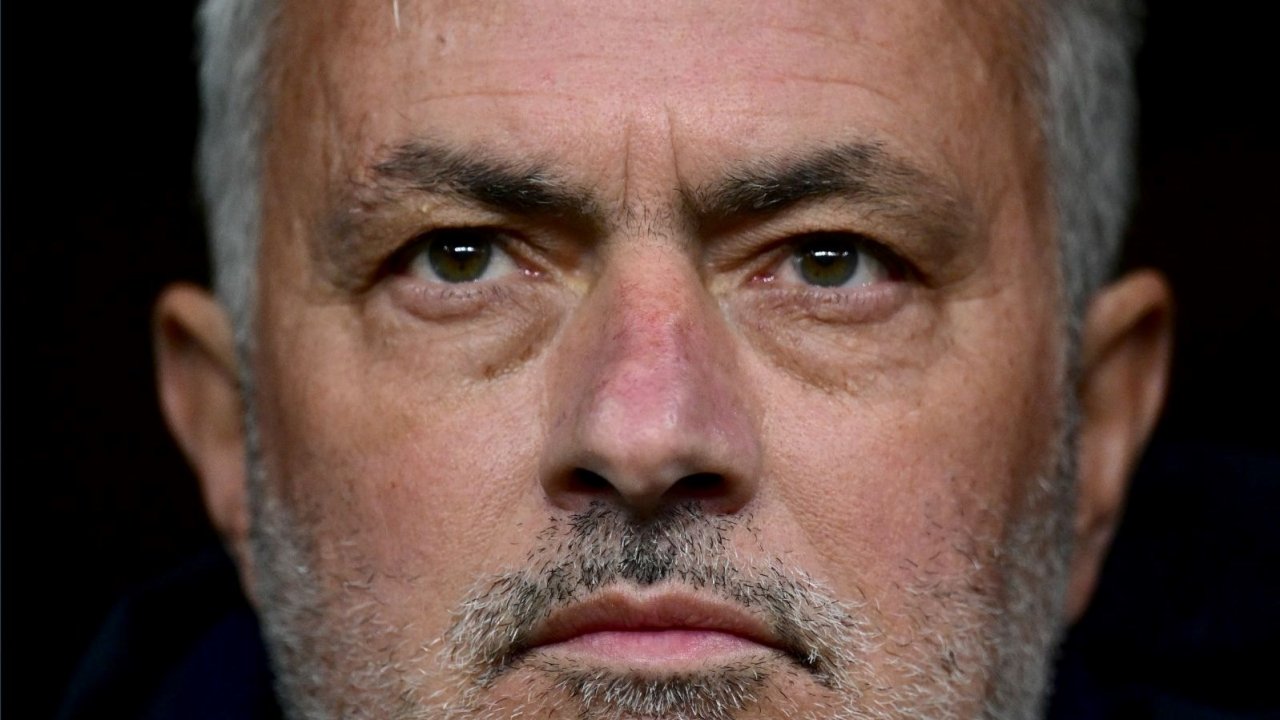 Mourinho bir ilkin arkasında! 1 503356