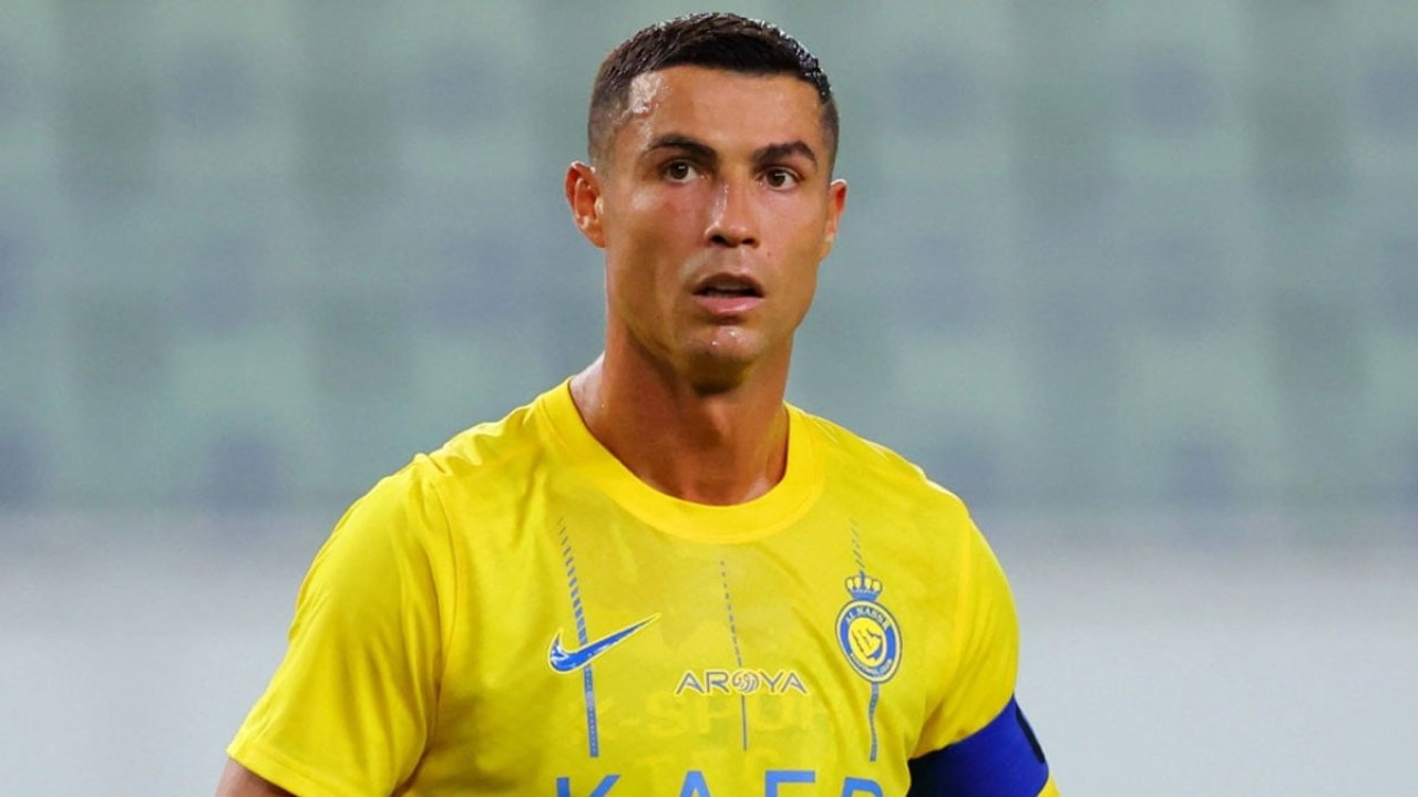Ronaldo'nun '99 kırbaç cezası' için açıklama! 4 503371