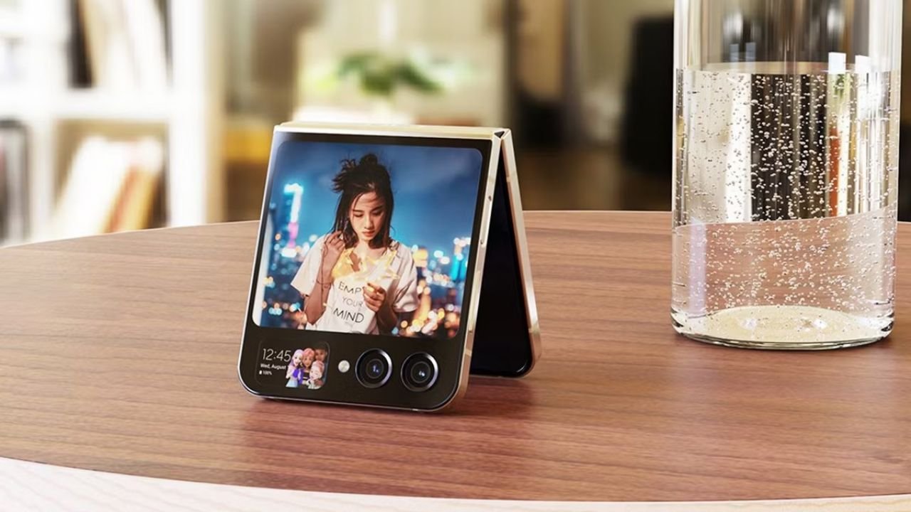 Galaxy Z Flip 7 için sevindiren gelişme! 7 Galaxy Z Flip 6 rakibi OnePlus Flip yolda Iste ozellikleri ve cikis tarihi
