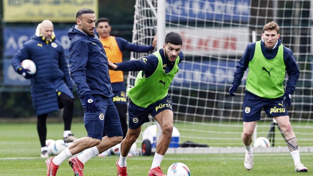 Fenerbahçe, Sivasspor maçı için hazırlıklara başladı 3 509993