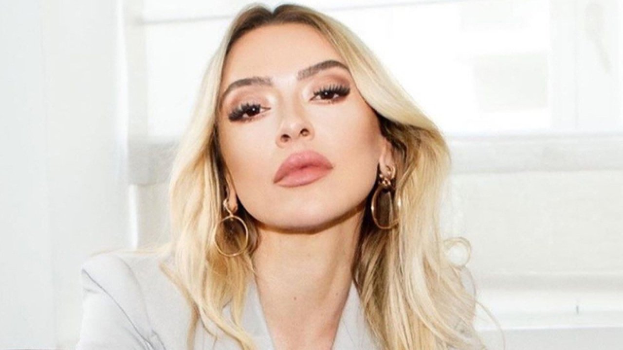 Hadise'den ‘Köpeğini terk etti’ iddialarına zehir zemberek yanıt 10 510514
