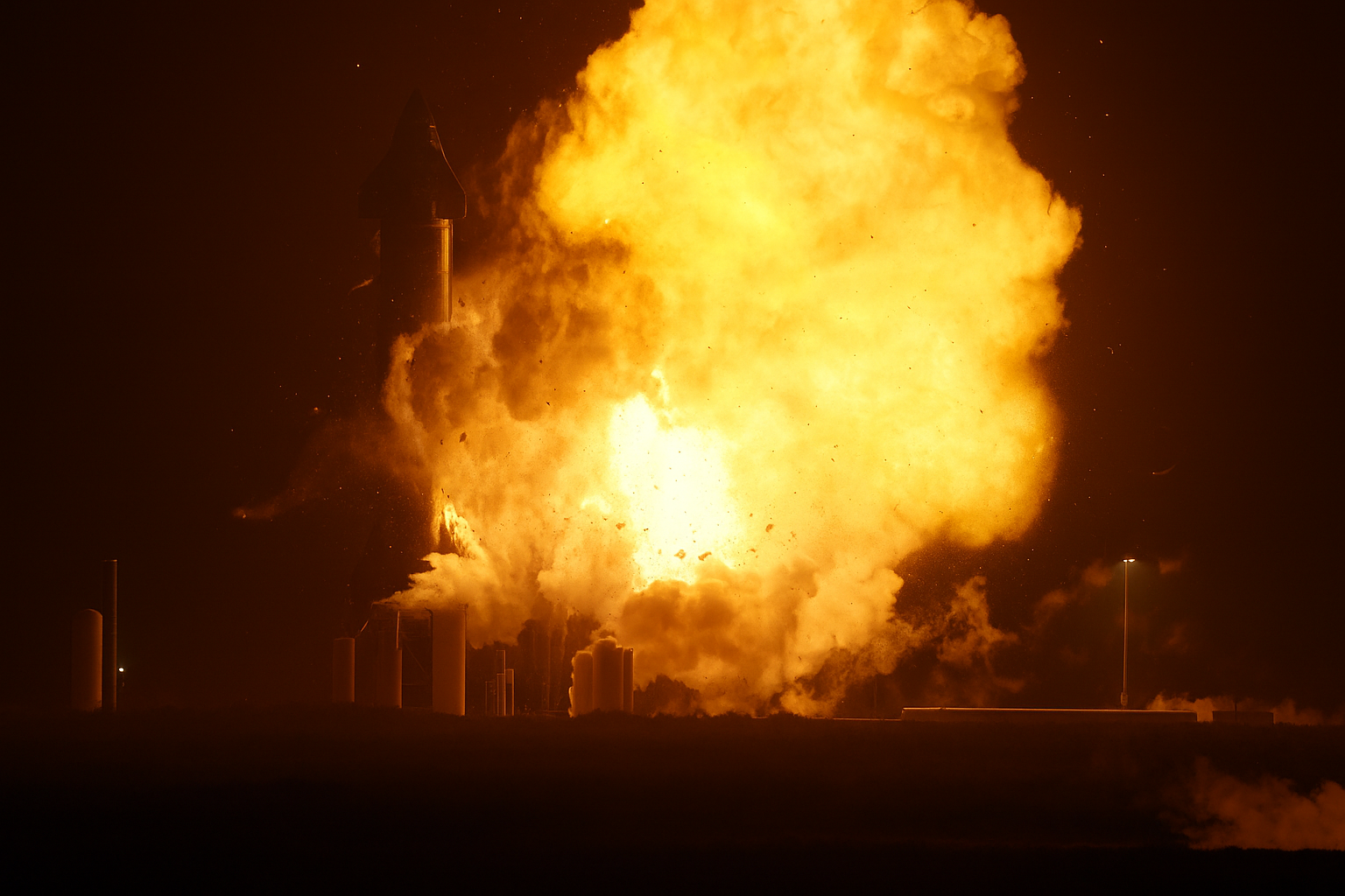 Starbase’de alarm! SpaceX testi felakete döndü 7 1 11