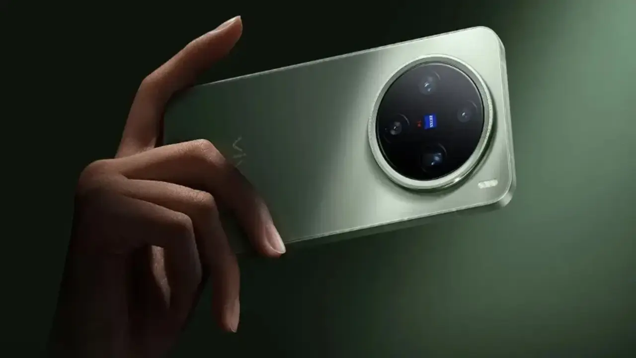 vivo'nun 8,200 mAh bataryalı telefonu için tarih verildi 17 vivo x200 pro mini 2.webp
