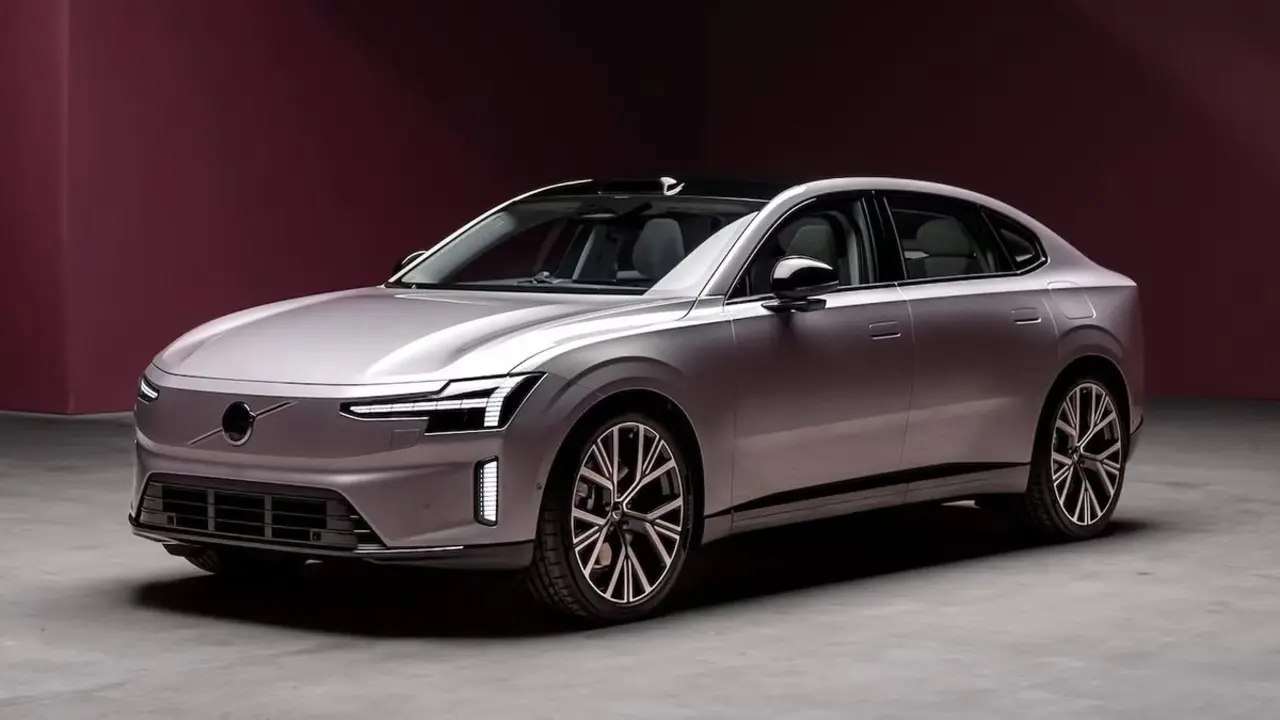 Elektrikli Volvo ES90 karsimiza .webp