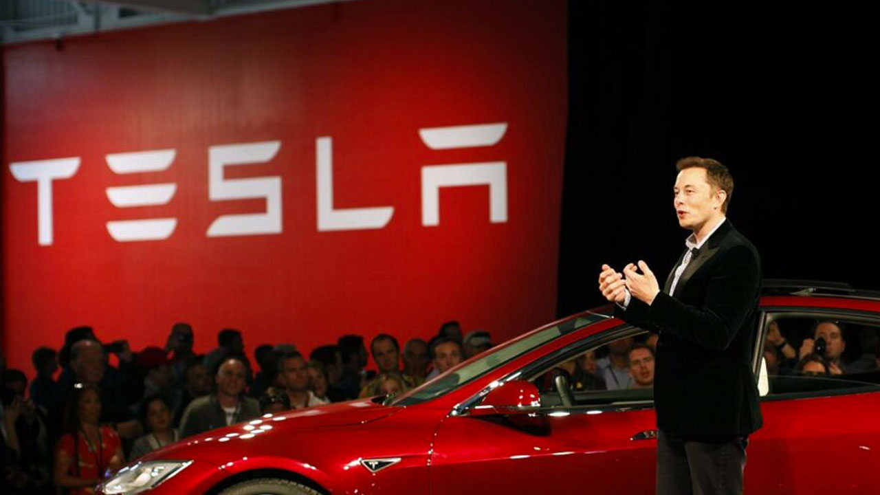tesla kuralini bozdu ve reklam vermeye basladi 2