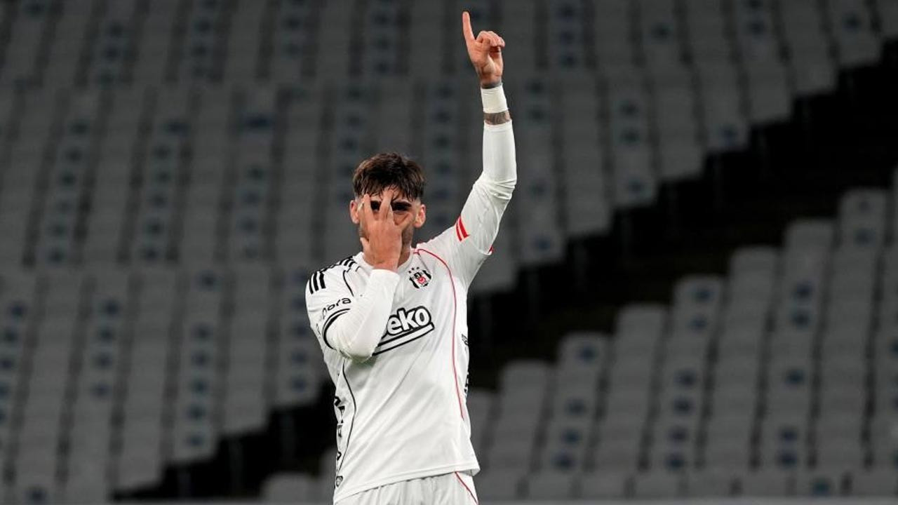 Beşiktaş, Karagümrük deplasmanından 3 puanla döndü 4 550610