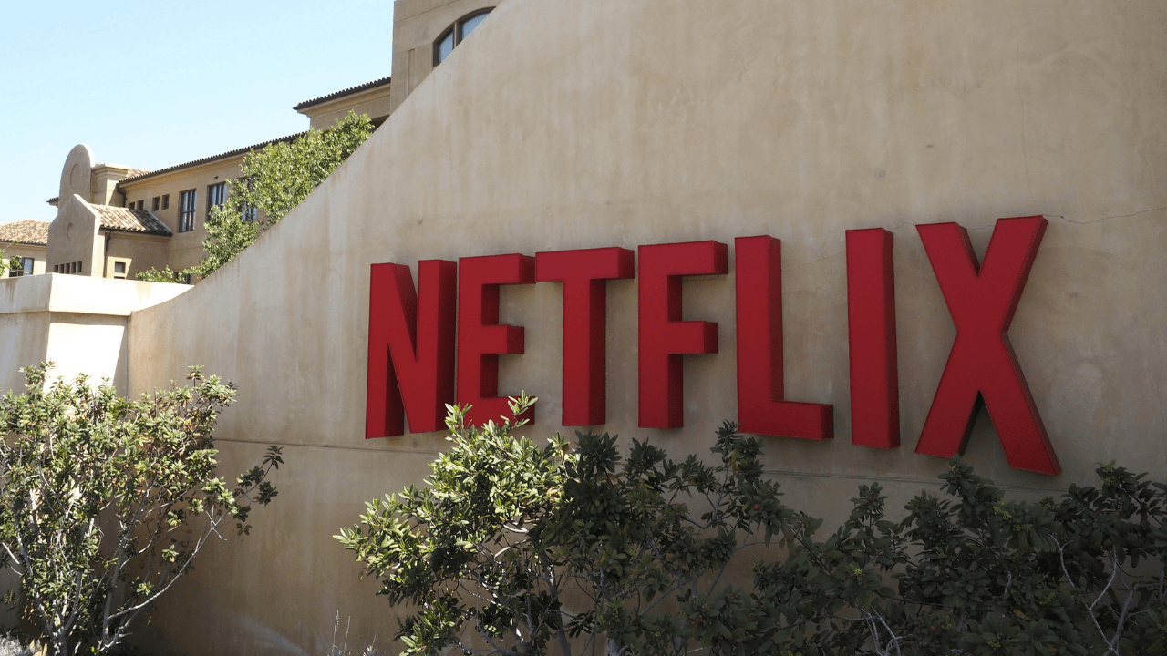 Netflix'ten Sinema Sektörüne 45 Günlük Vizyon Sözü 24 netflix sinema salonu vizyon sozu