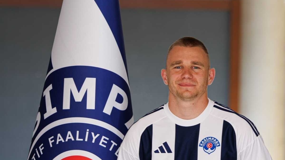 Szalai’den olay paylaşım: Kasımpaşa ayrılığında Emre Belözoğlu’nu suçladı 3 555162